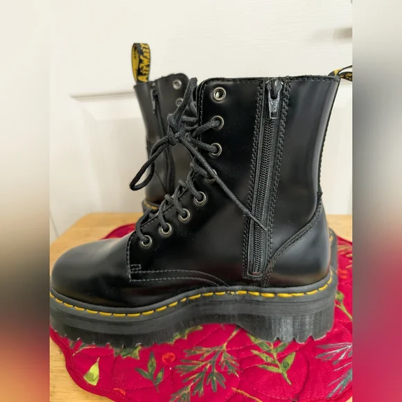 Dr Martens Jadon Boot - Picture 4 of 8